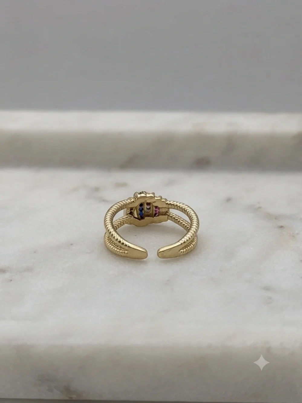 Emptyclosett elegant 14k